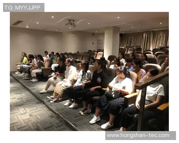 专访羽毛球女神黄静揭秘她成功背后的努力与坚持